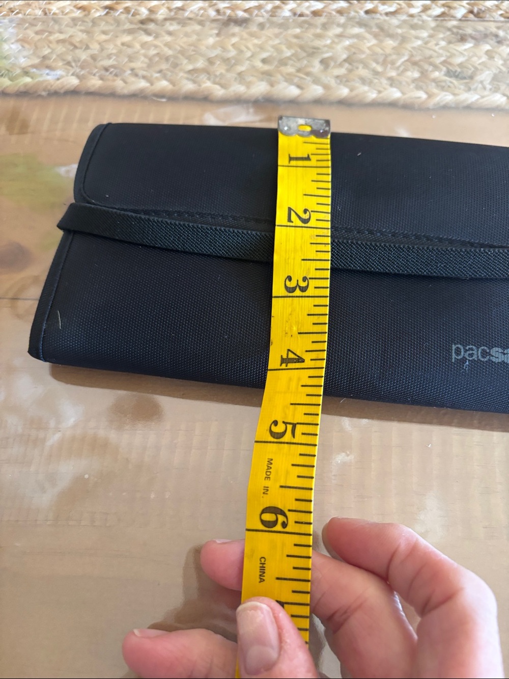 PACSAFE Wallet - Picture 8 of 8